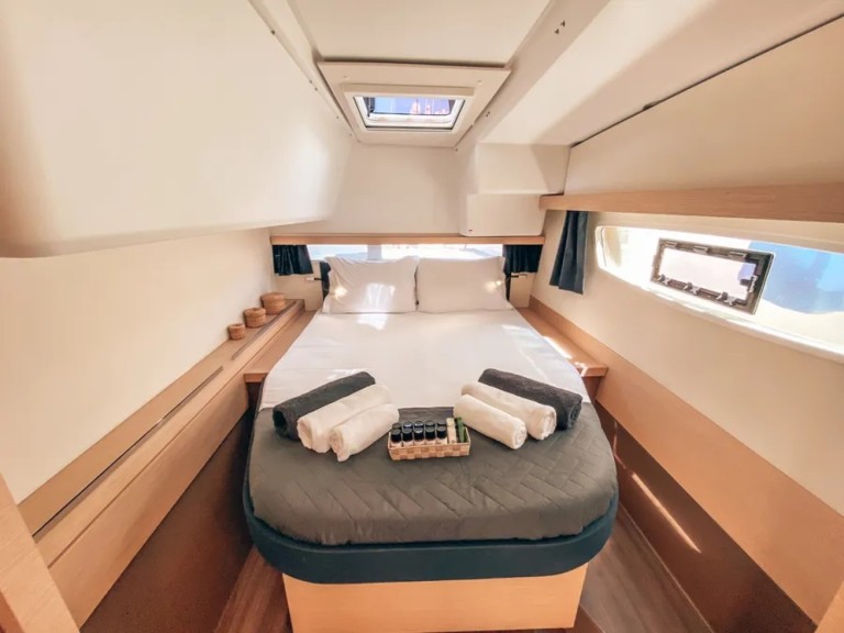 Location Catamaran Fountaine Pajot avec permis