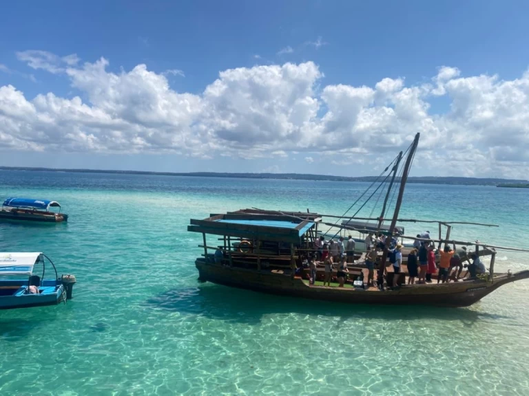 Location bateau Zanzibar pas cher Custom