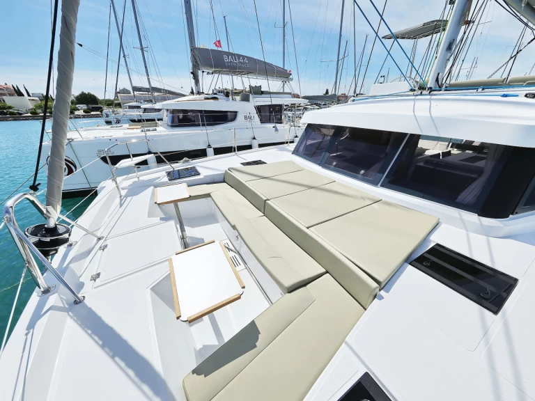 Bali Bali Catspace Voile a louer à Sukošan