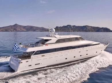 Hire a Technomarine LET IT BE Le Pirée