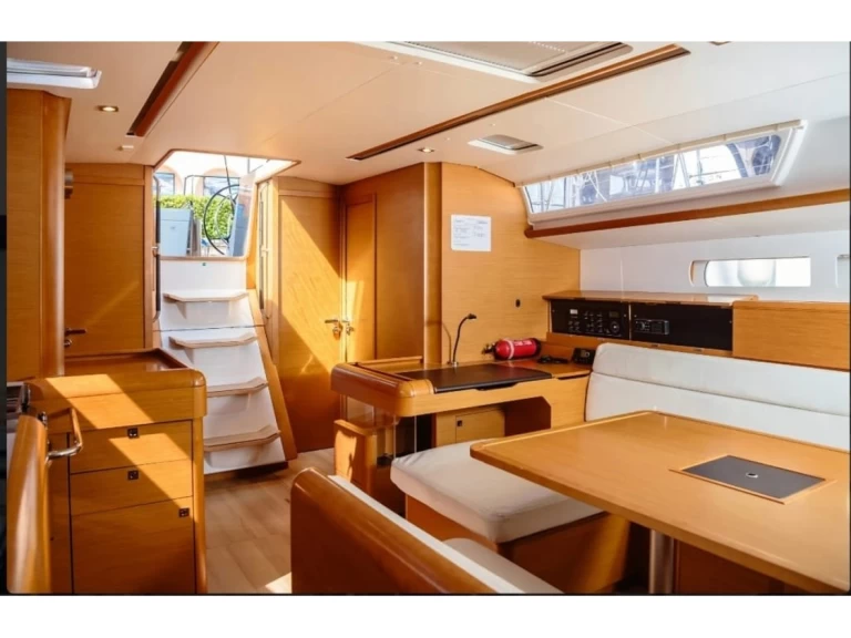 Voilier à louer à Tropea au meilleur prix