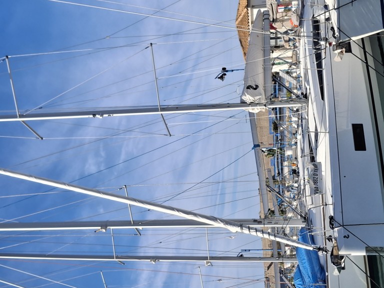 Location à Tropea - Bénéteau Oceanis 46.1 "All of you" sur SamBoat