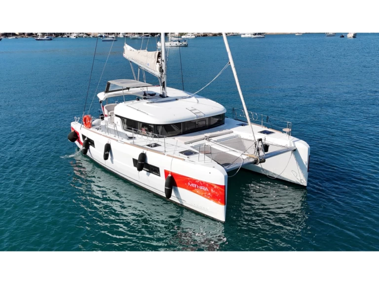 Location bateau Marmaris pas cher Lagoon 40