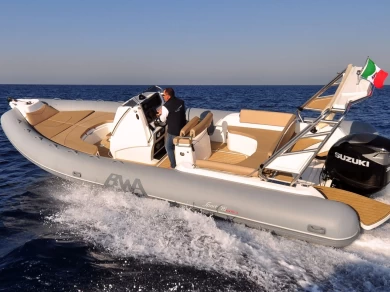 Charter a Bwa SPORT 28 GTO in La Trinité-sur-Mer on Samboat