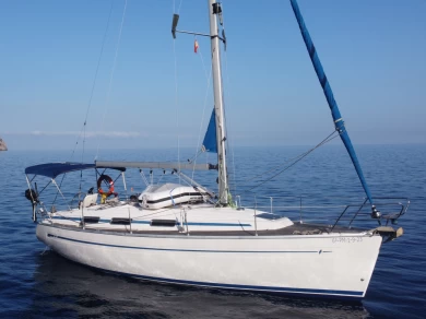 Bareboat Rental Sailboat Bavaria with a boat licence