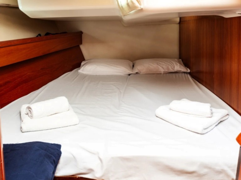 Louez un Jeanneau Sun Odyssey 45 à Préveza