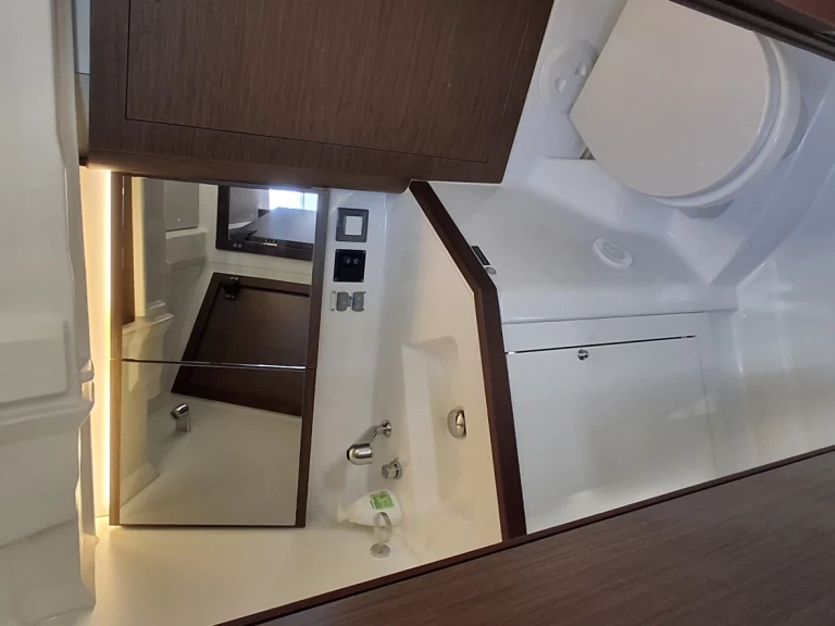 Location bateau Tropea pas cher Oceanis 46.1 "All of you"