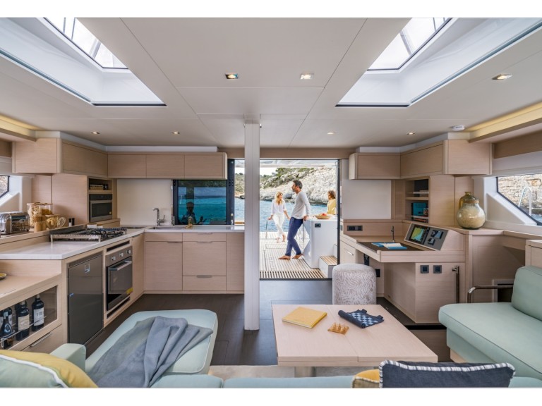 Location bateau Marmaris pas cher Lagoon 55