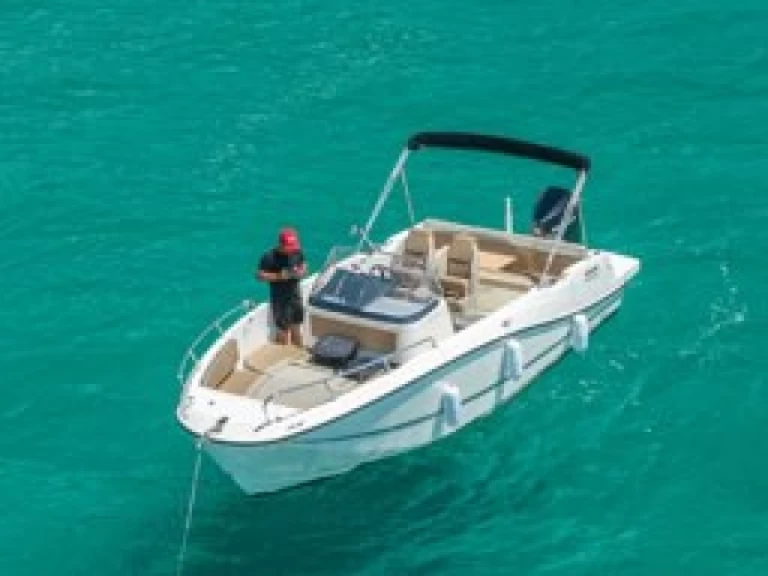 Location Bateau à moteur à Propriano - Quicksilver Activ 755 Open
