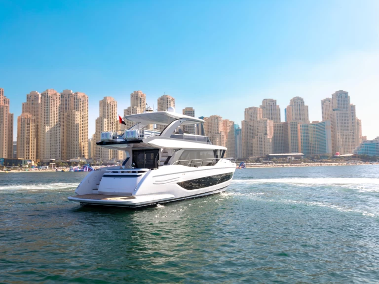 Yacht à louer à Dubai Marina au meilleur prix