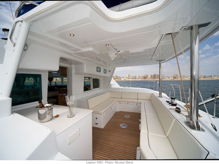 Catamaran à louer à Préveza au meilleur prix