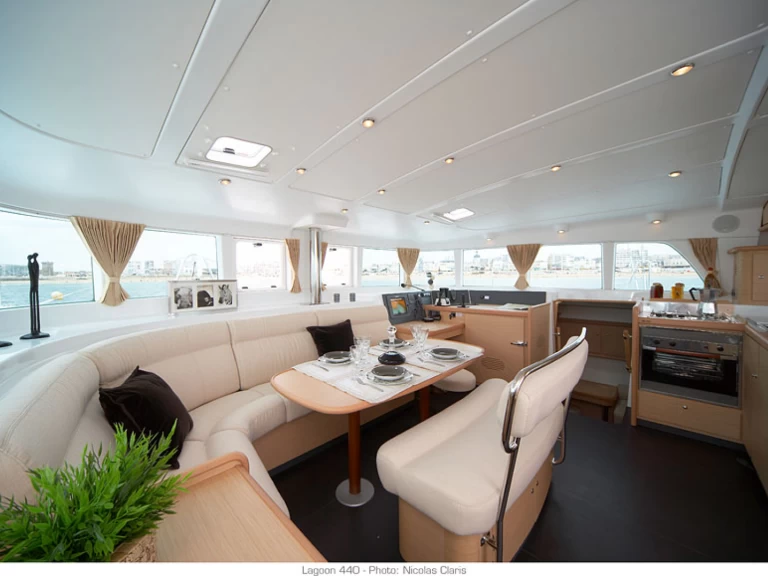 Lagoon Lagoon 440 a louer à Préveza
