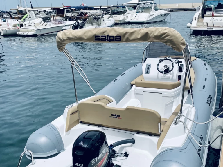 Location à Sorrento - Salpa Salpa Soleil 20 sur SamBoat