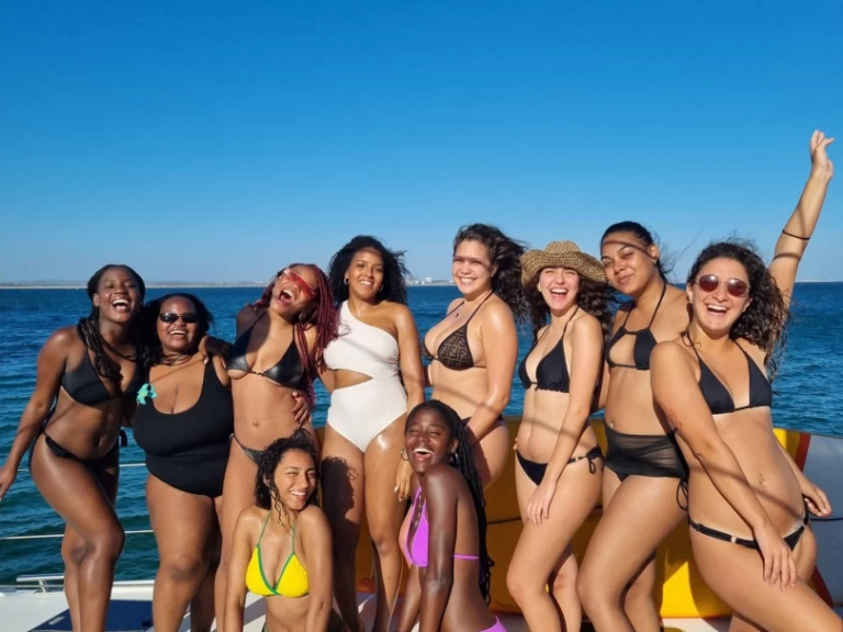 Location bateau Fountaine Pajot Helia 44 Maestro à Lagos sur Samboat