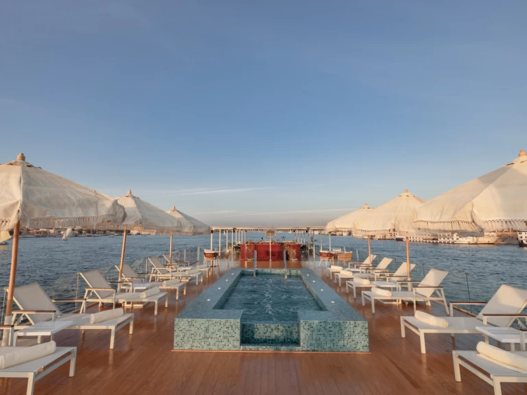 Péniche à louer à Le Caire au meilleur prix