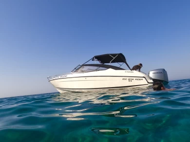 RIB hire in Latchi - Parker 630 bowrider 