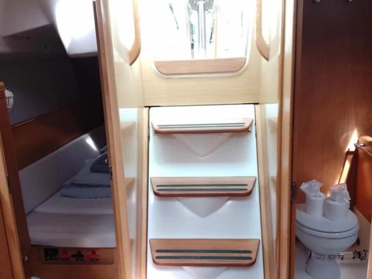 Location Voilier à Gouviá - Jeanneau Sun Odyssey 33i