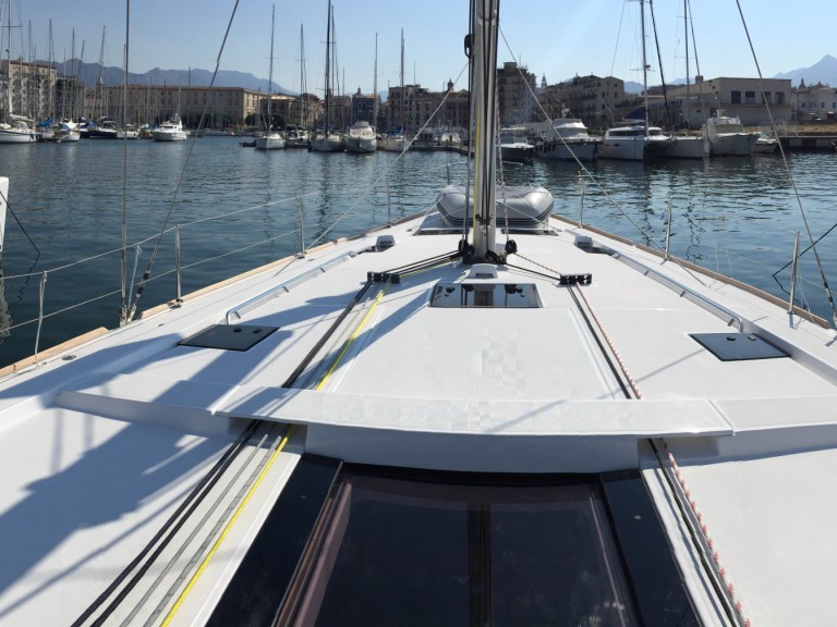 Location bateau Marsala pas cher Oceanis 48