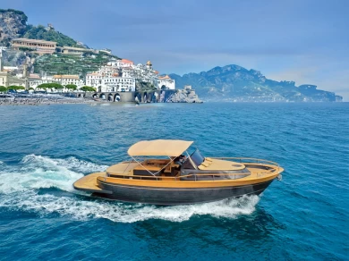 Nautica Esposito Positano 32 de alquiler a Amalfi