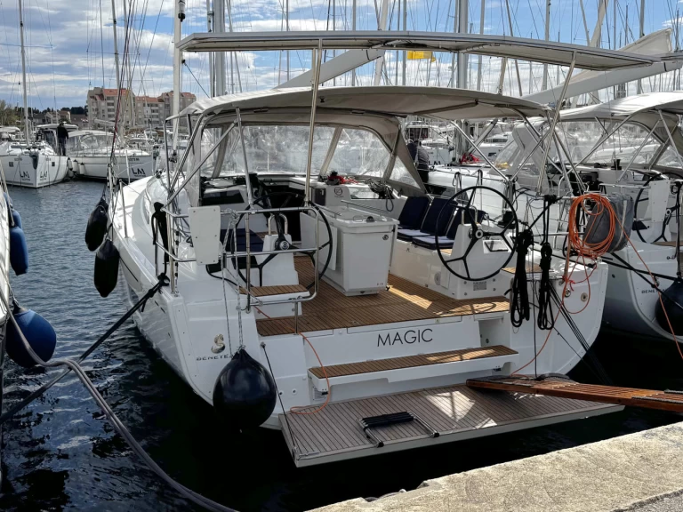 Bénéteau Oceanis 40.1 a louer à Biograd na Moru