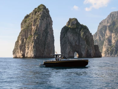 Motorboot mieten in Capri zum besten Preis