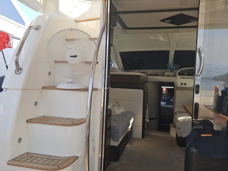 CARNEVALLI 130S a louer à Tribunj