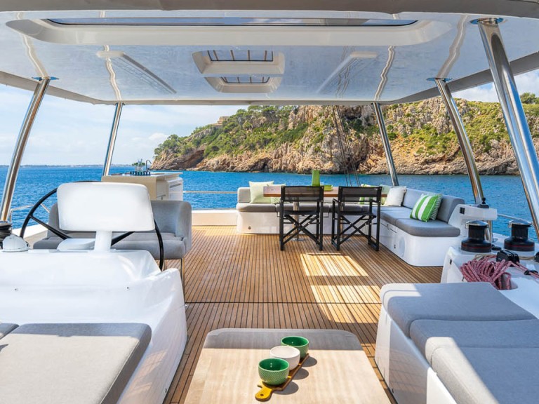 Louer Catamaran avec ou sans skipper Lagoon à Portisco