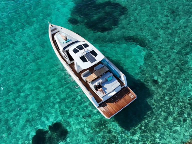 Louez un Fjord Fjord 44 Open à Cannigione