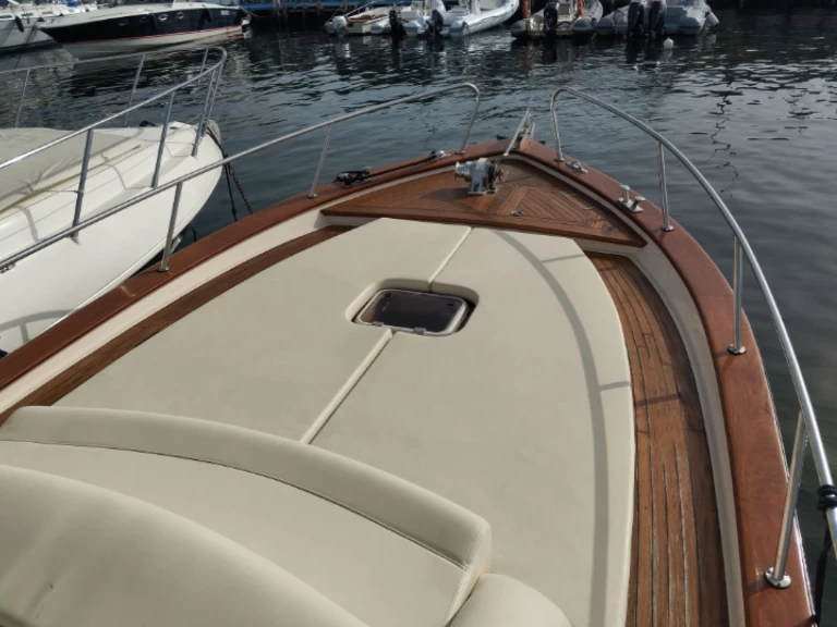 Location Bateau à moteur à Positano - Apreamare Apreamare 11