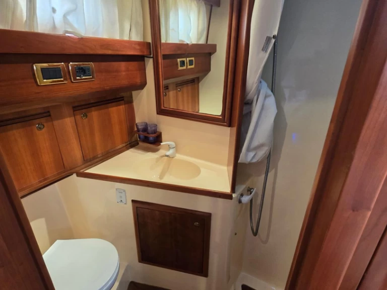 Location Bateau à moteur Apreamare avec permis