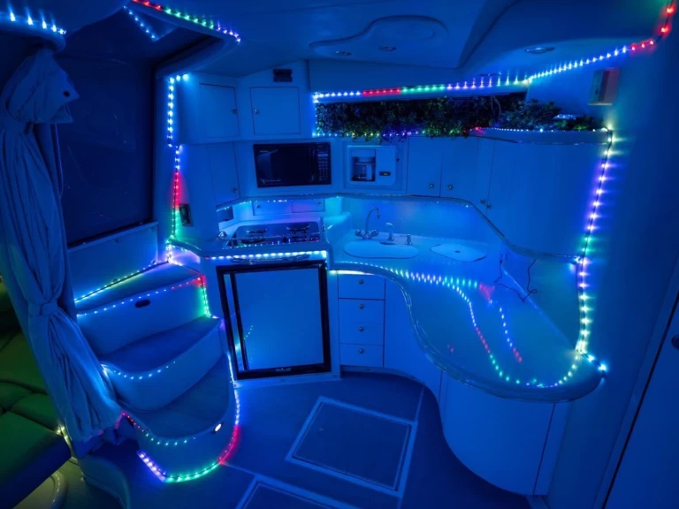 Louez un Sea Ray Sea Ray 400 Sundancer à Miami