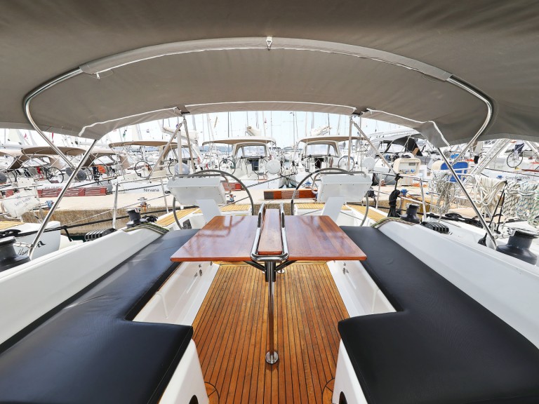 Location bateau Biograd na Moru pas cher Hanse 455