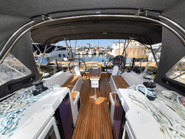 Louer Voilier avec ou sans skipper Bavaria à Zadar