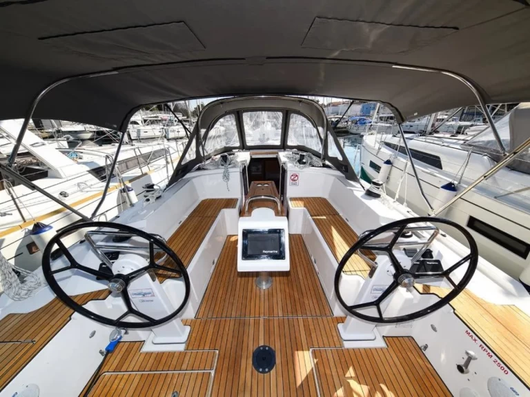 Location Voilier Bavaria avec permis