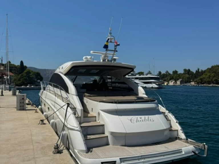 Location bateau Princess Princess V53 à Makarska sur Samboat