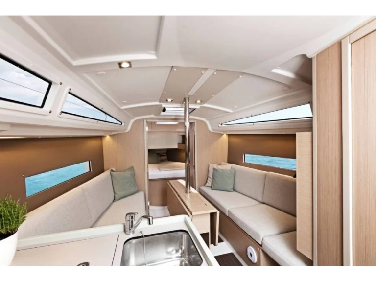 Louez un Bénéteau Oceanis 30.1 à Saint-Quay-Portrieux