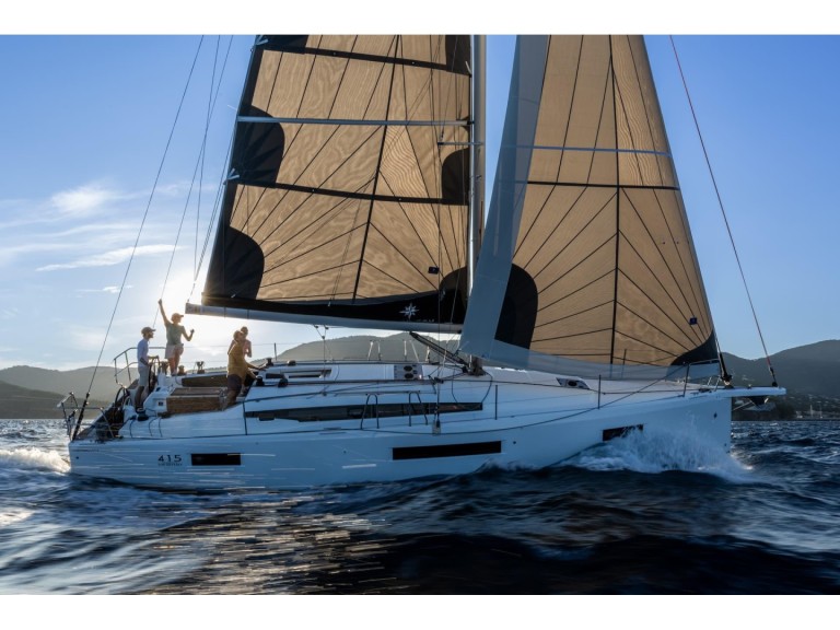 Location bateau Jeanneau Sun Odyssey 415 à Palma de Majorque sur Samboat