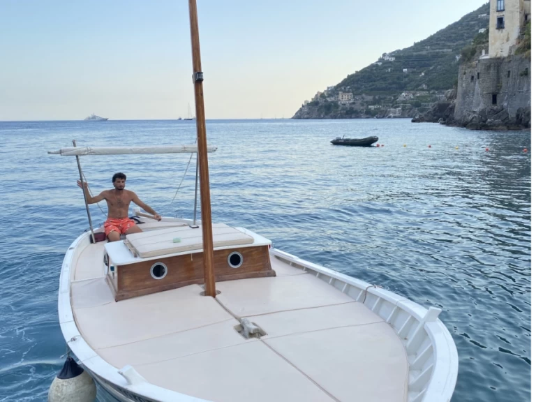 Louer Bateau à moteur avec ou sans skipper Apreamare à Amalfi Coast