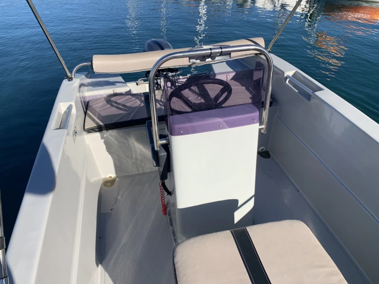Location bateau Prusa Marine Prusa 450 à Propriano sur Samboat