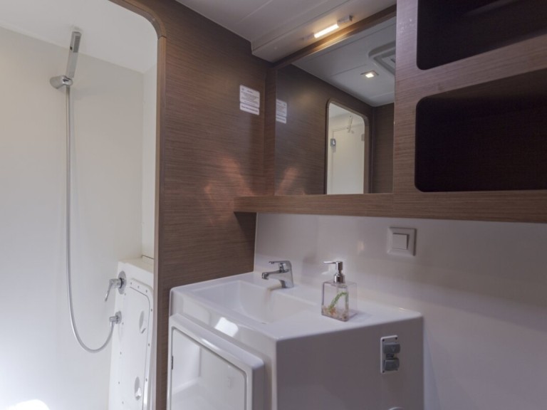 Location Catamaran à Trogir - Lagoon Lagoon 42