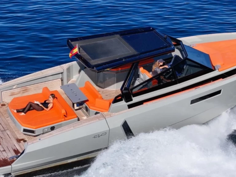 Location à Ibiza (Ville) - Mistral EVO 43 sur SamBoat