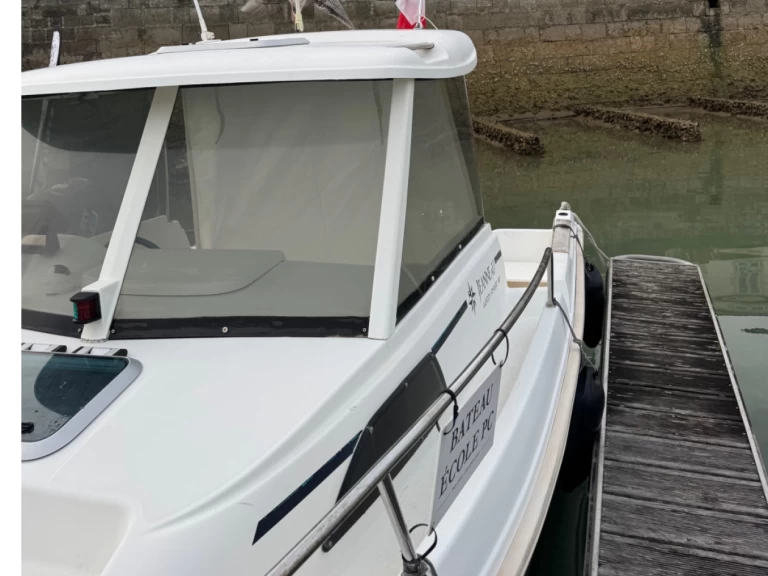 Location à La Rochelle - Jeanneau Merry Fisher 580 sur SamBoat
