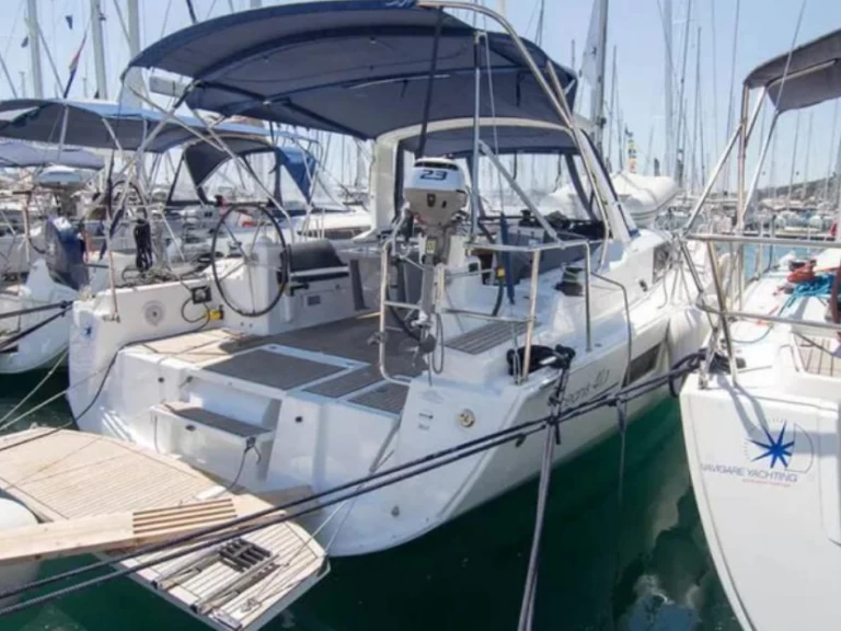 Location à Gouviá - Bénéteau Oceanis 41.1 sur SamBoat