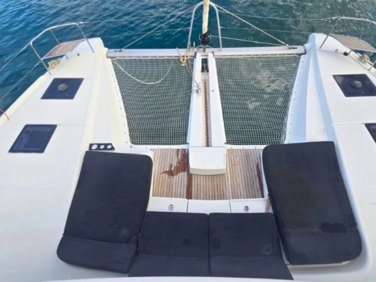 Location à Olbia - Lagoon Lagoon 50 sur SamBoat