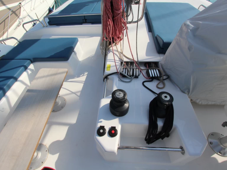 Location bateau Olbia pas cher Dufour Catamarans 48 Sail