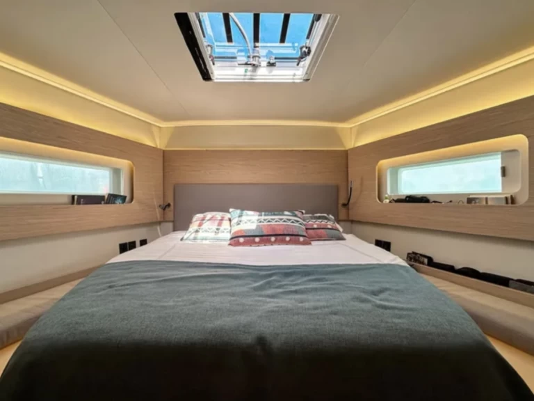 Location bateau Bénéteau First 53 à Portisco sur Samboat