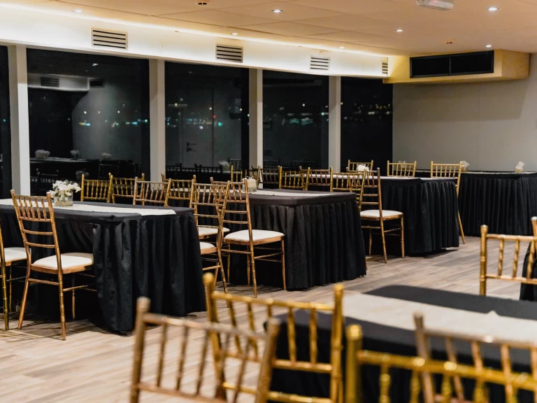 Location bateau Sunseeker X8 à Dubaï harbour sur Samboat