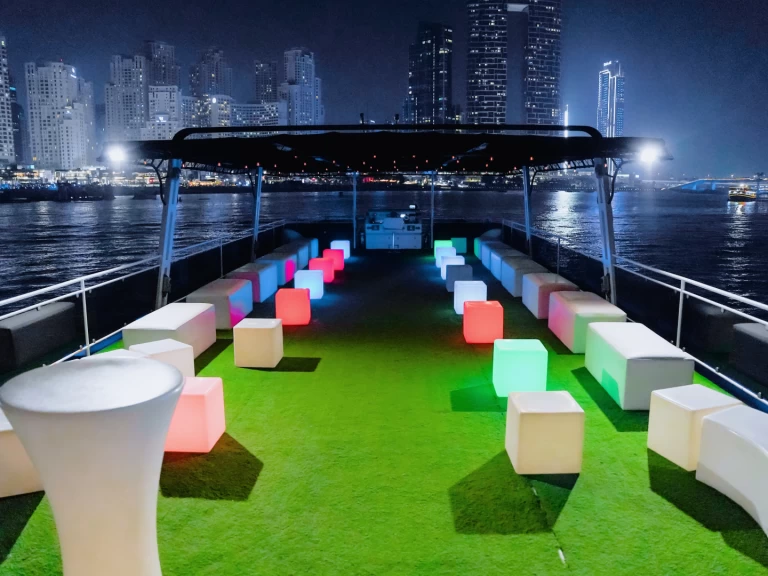 Location Yacht Sunseeker avec permis