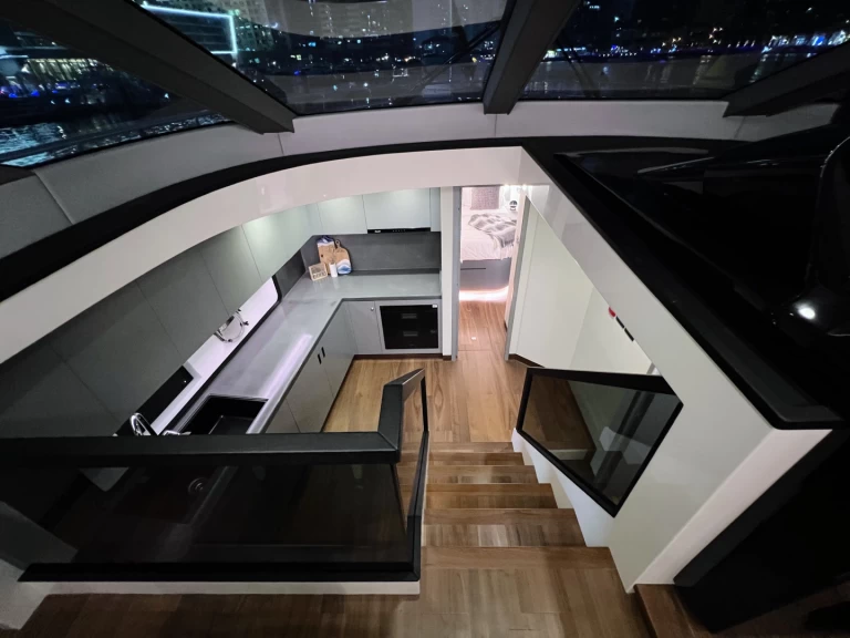 Louer Yacht avec ou sans skipper Azimut à Dubaï harbour