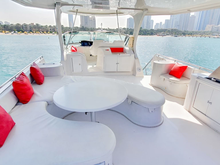 Location à Dubaï harbour - Azimut X23 sur SamBoat